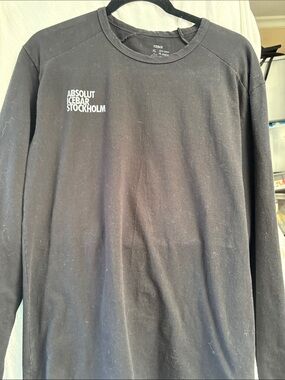 Ice bar Men's Black Crewneck Sweater with Front Logo
